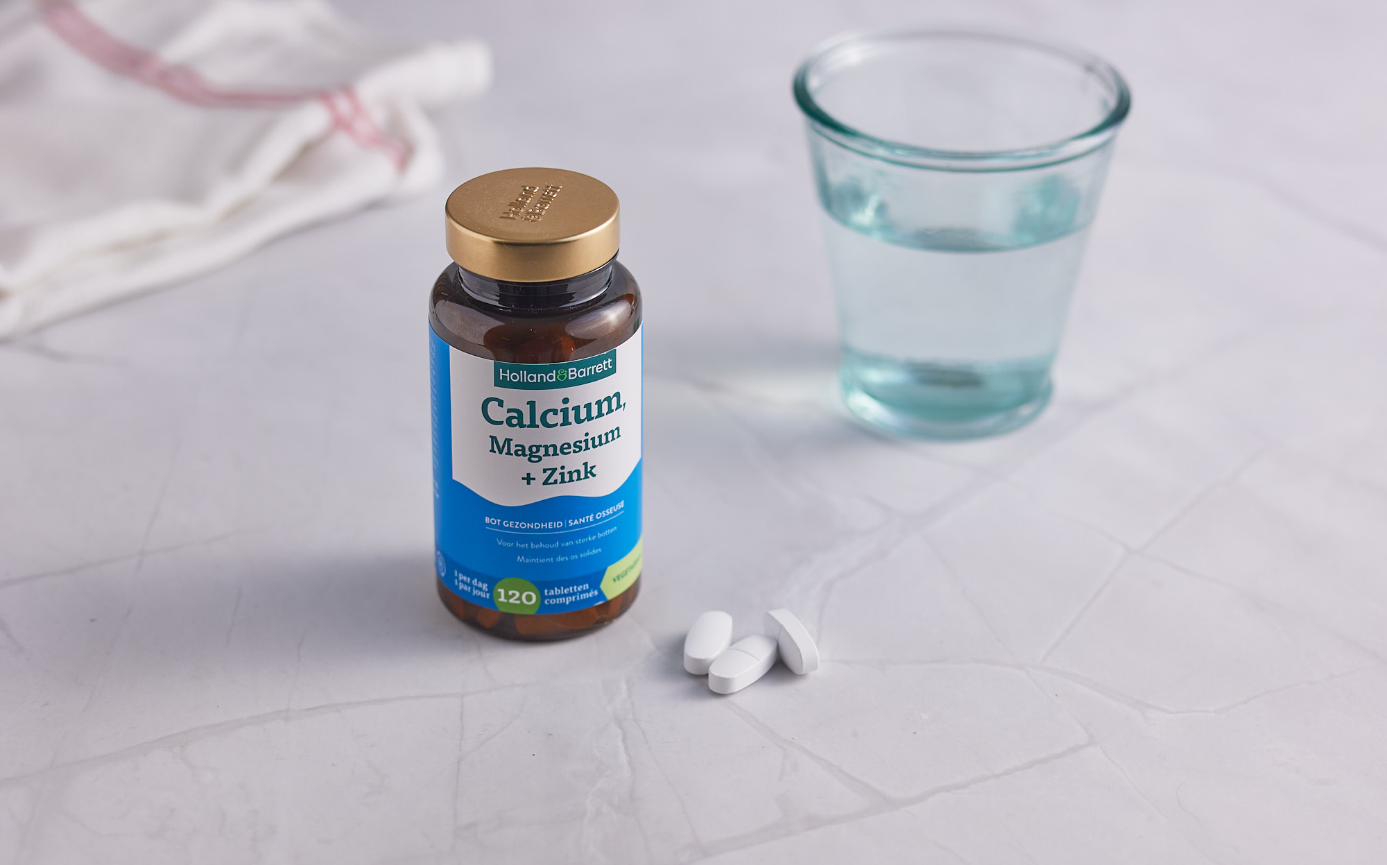 Calciumtekort symptomen en oorzaken Holland & Barrett