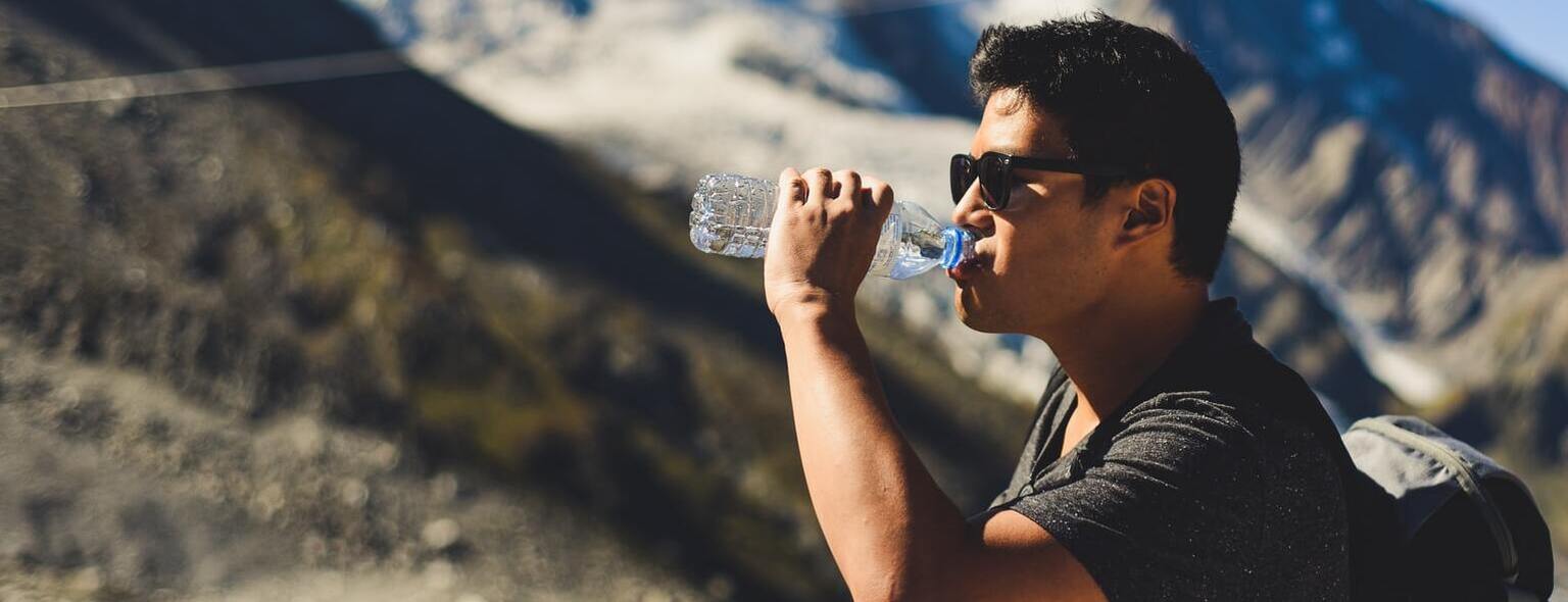Drink jij voldoende water? Ontdek hoeveel water per dag je moet drinken