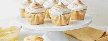 Lazy Weekend Recipes: Vegan Lemon Curd Meringue Cupcakes