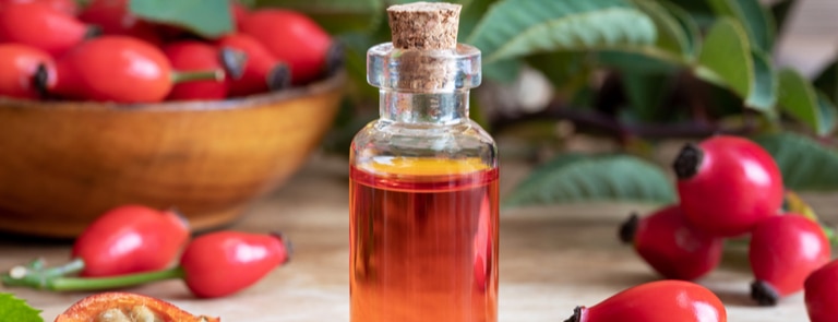 rosehip oil in bottle