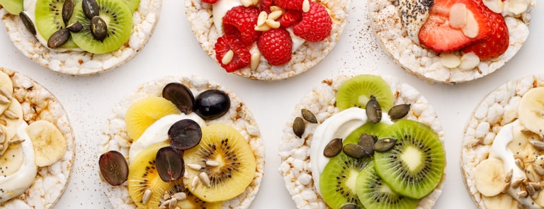 Are rice cakes a healthy snack? image