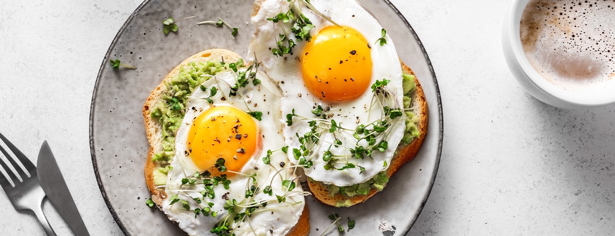 Eggs on toast with avocado 