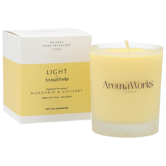 AromaWorks Light Range Candle Mandarin & Vetivert - 220g