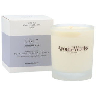 AromaWorks Light Range Candle Petitgrain & Lavender - 220g