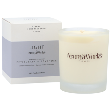 AromaWorks Light Range Candle Petitgrain & Lavender - 220g