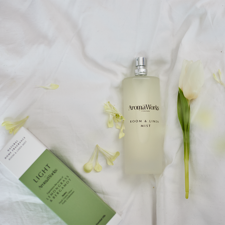 AromaWorks Light Range Room Mist Lemongrass & Bergamot - 100ml image 4