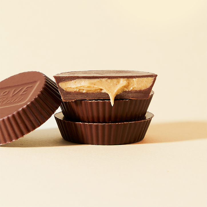 LoveRaw Peanut Butter Cups Vegan Milk Chocolate - 2 x 17g image 2