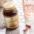 Solgar Natural Cranberry with Vitamin C 60 Vegi Capsules image 3