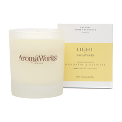 Image 2 for Mandarin & Vetivert Candle 220g