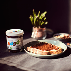 Image 2 for Vego Fine Hazelnut Crunchy Chocolate Spread 200g