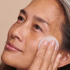 Image 4 for Even Smoother Glycolic Retinol Resurfacing Peel Pads 60 Pads