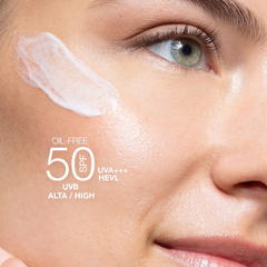 Image 4 for Germaine De Capuccini Germaine De Capuccini Expert Lab Daily Hi-Defense Dry Touch Spf50 30ml