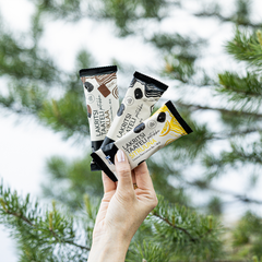 Image 2 for Licorice Date Bar Lemon 18x35g