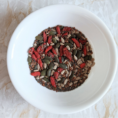 Image 3 for Goji Berries & Mixed Seeds Breakfast Topper 200g