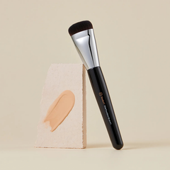 Image 2 for Glide Foundation Brush 411