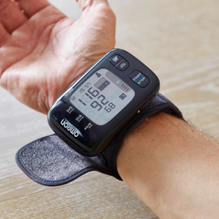 Image 3 for RS7 Wrist Blood Pressure Monitor