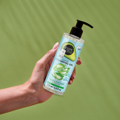 Image 3 for Gentle Cleansing Gel for all skin types Aloe & Avocado 200ml