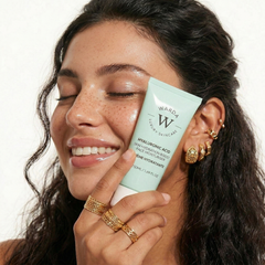 Image 4 for Warda Luxury Skincare  SKIN HYDRATION BOOST HYALURONIC ACID MOISTURISER 50ml