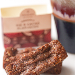 Image 2 for Organic Fig & Cacao Flapjack 2 x 45g