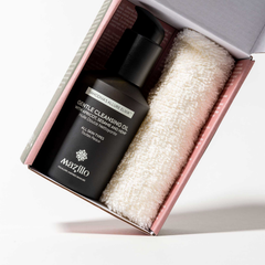 Image 3 for Gentle Cleansing Oil 100 ml