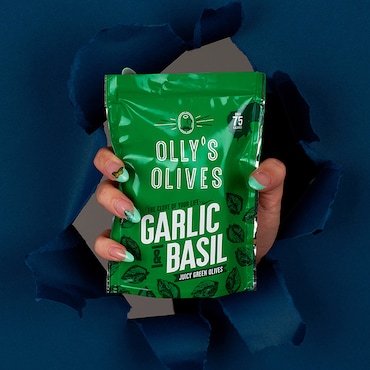 Olly's Olives Basil & Garlic Olives 50g image 3
