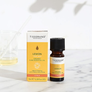Tisserand Lemon Organic Pure Essential Oil 9ml image 2