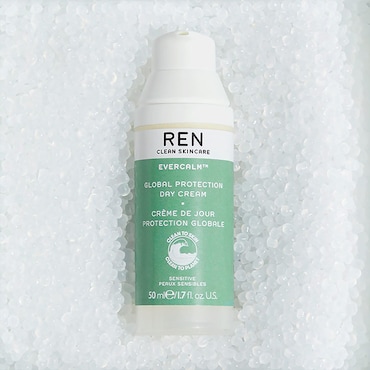 REN Evercalm Global Protection Day Cream image 5