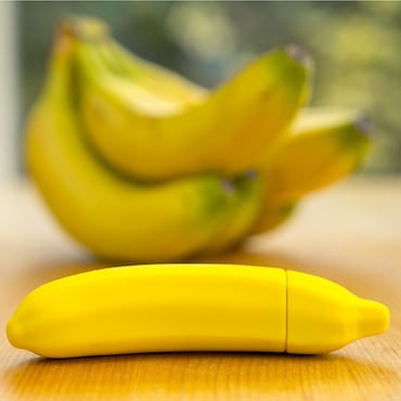 Vegan Toys Banana Bullet Vibrator image 3