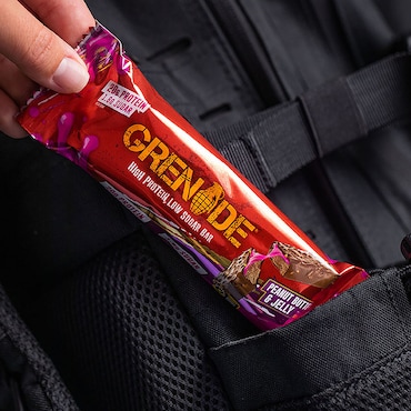 Grenade Peanut Butter & Jelly Protein Bar 60g image 5