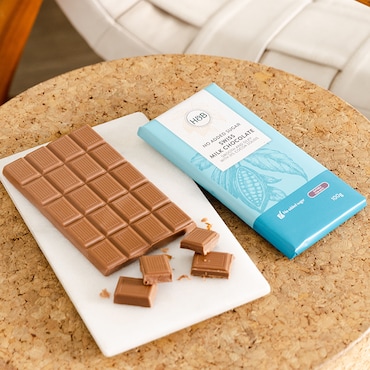 Holland & Barrett Swiss Milk Chocolate 100g image 1