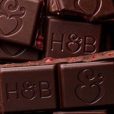 Holland & Barrett Glow Raspberries in Dark Chocolate with Benefits 75g image 3