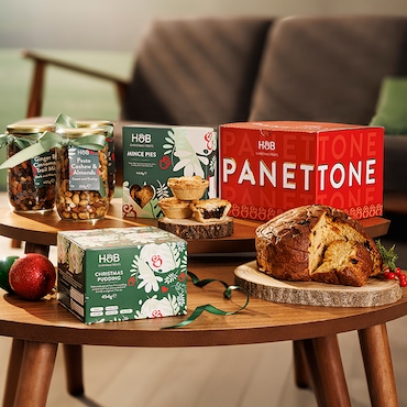 Holland & Barrett Christmas Panettone 750g image 4