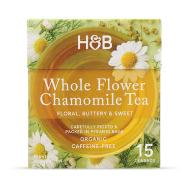 Holland & Barrett Whole Flower Chamomile Tea 15 Tea Bags image 1