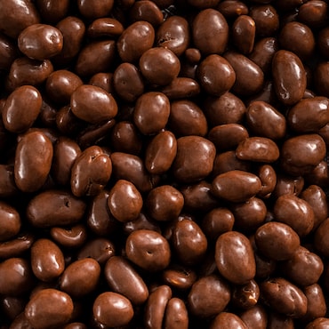 Holland & Barrett Milk Chocolate Peanuts 200g image 3