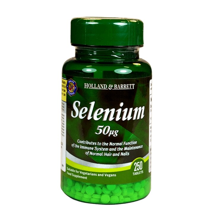 Holland & Barrett Selenium Tablets 50ug - Short Dated - BBE January 2016 image 1