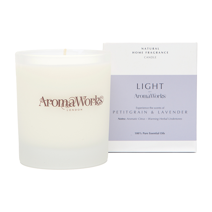 AromaWorks Lavender & Petitgrain Candle 220g image 2