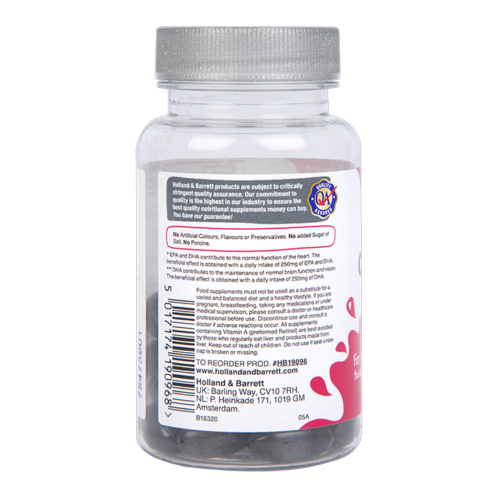 Holland & Barrett Teen Omega 3 Fish Oils with A,D,E & C Bursting Berry Flavour 30 Chewy Capsules image 2