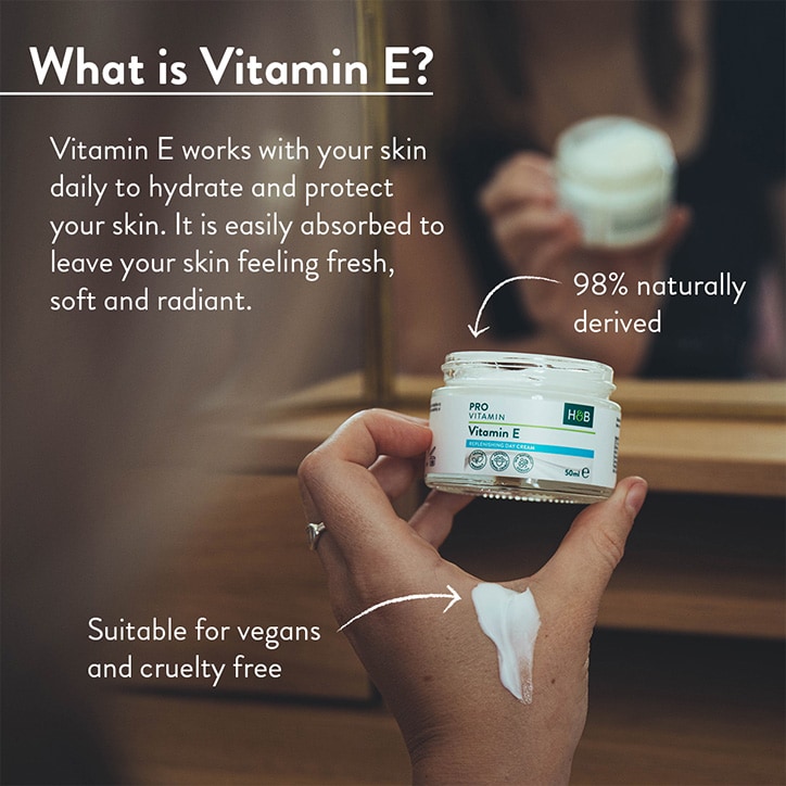 Holland & Barrett PRO Vitamin E Day Cream 50ml-4