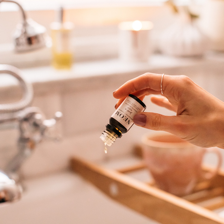 NEOM Real Luxury Essential Oil Blend 10ml image 7