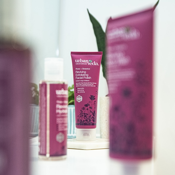 Urban Veda Reviving Exfoliating Facial Polish 125ml image 4