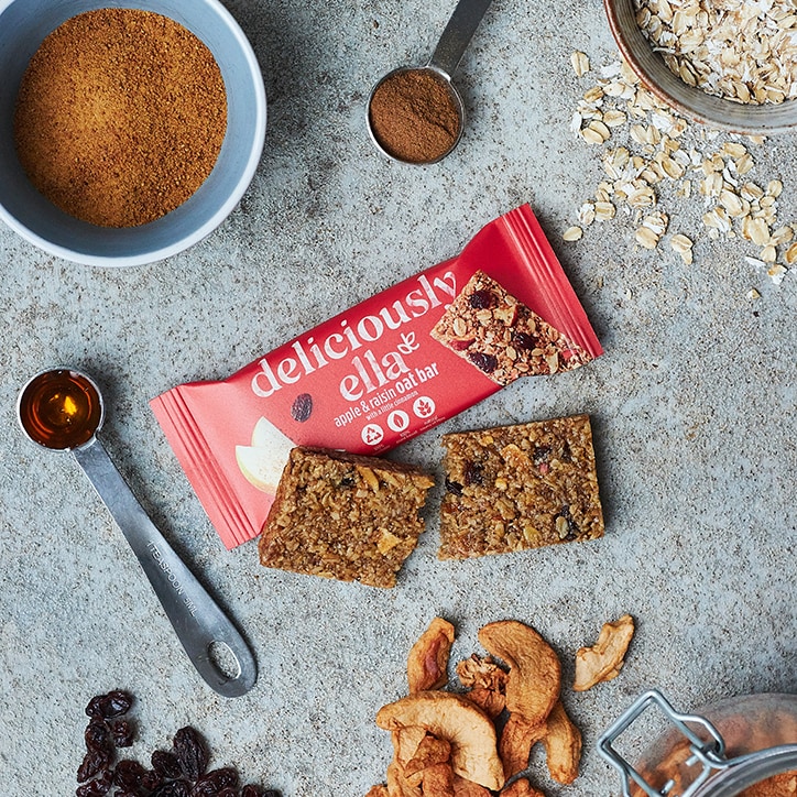 Deliciously Ella Apple, Raisin & Cinnamon Oat Bar 50g image 2