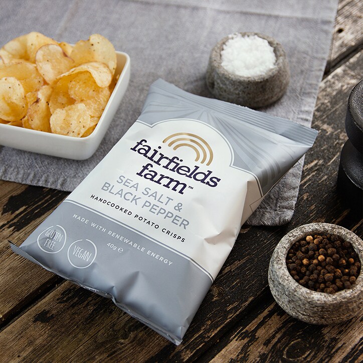 Fairfields Farm Sea Salt & Black Pepper Potato Crisps 40g image 2