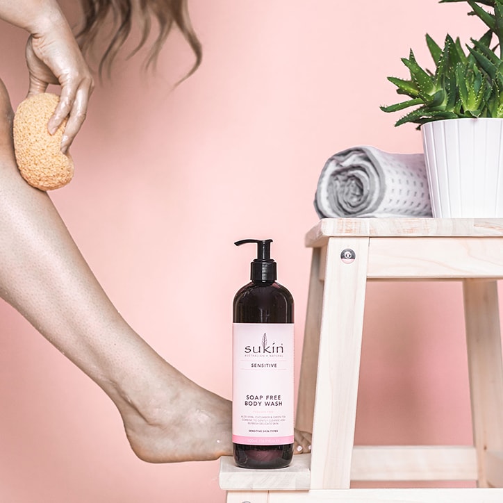 Sukin Sensitive Soap Free Body Wash image 2