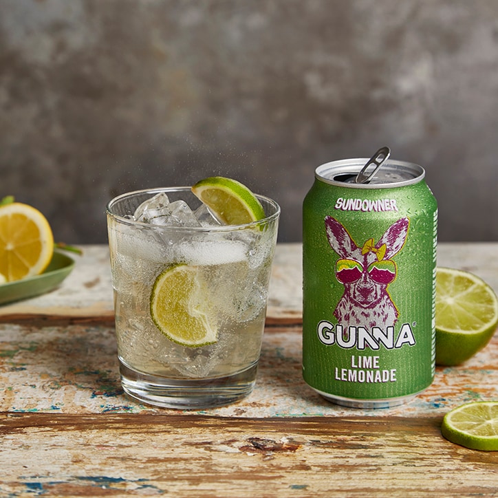 Gunna Sundowner Lemonade & Lime 330ml image 3