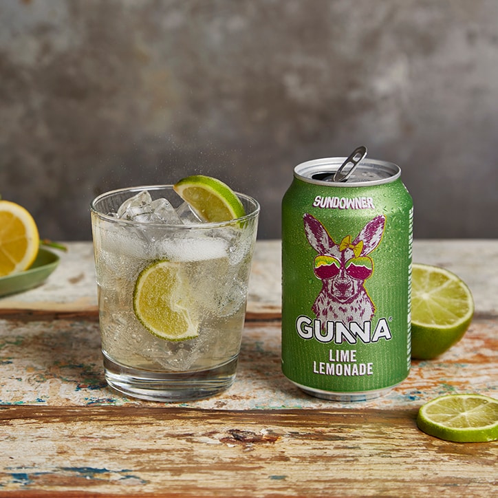 Gunna Sundowner Lemonade & Lime 4 x 330ml image 3