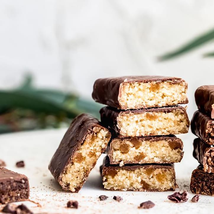 Krumbled Foods Beauty Bites Salted Caramel Flavour 7 x 32g image 3
