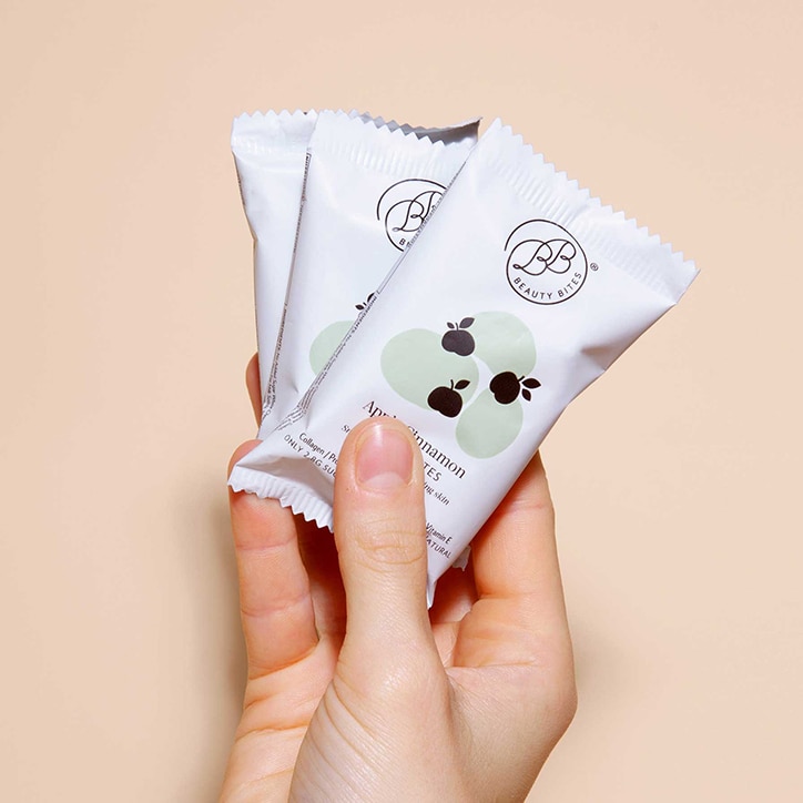 Krumbled Foods Beauty Bites Apple & Cinnamon Flavour 1 x 32g image 3