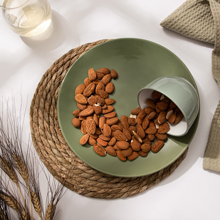 Holland & Barrett Organic Almonds 200g-4