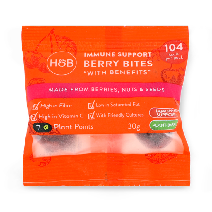 Holland & Barrett Berry Bites with Benefits 30g image 1