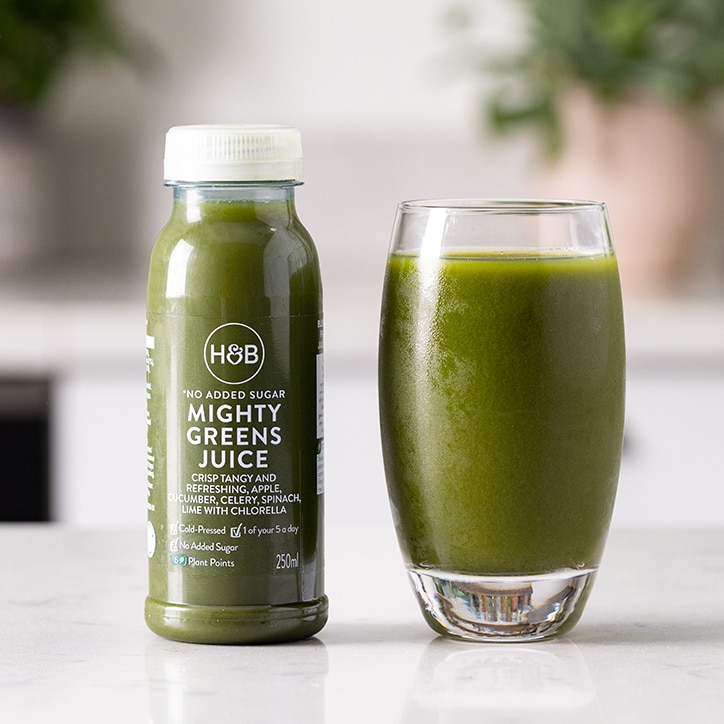 Holland & Barrett Mighty Greens Juice 250ml image 1